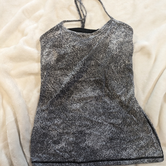 Lululemon top - Picture 1 of 1